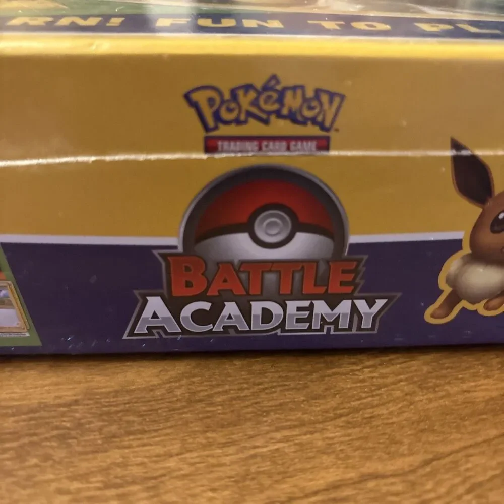 Pokémon Trading Card Game - 2022 Edition Battle Academy Board Game - NEW SEALED!